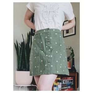 90s-Inspired Daisy Denim Mini Skirt